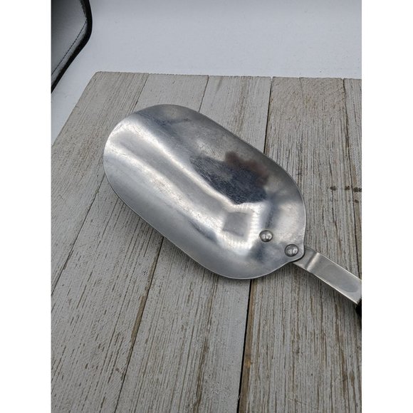 Unbranded Advertising Stainless Steel Measuring Scoop 10 3/4" Black Handle - Picture 3 of 6